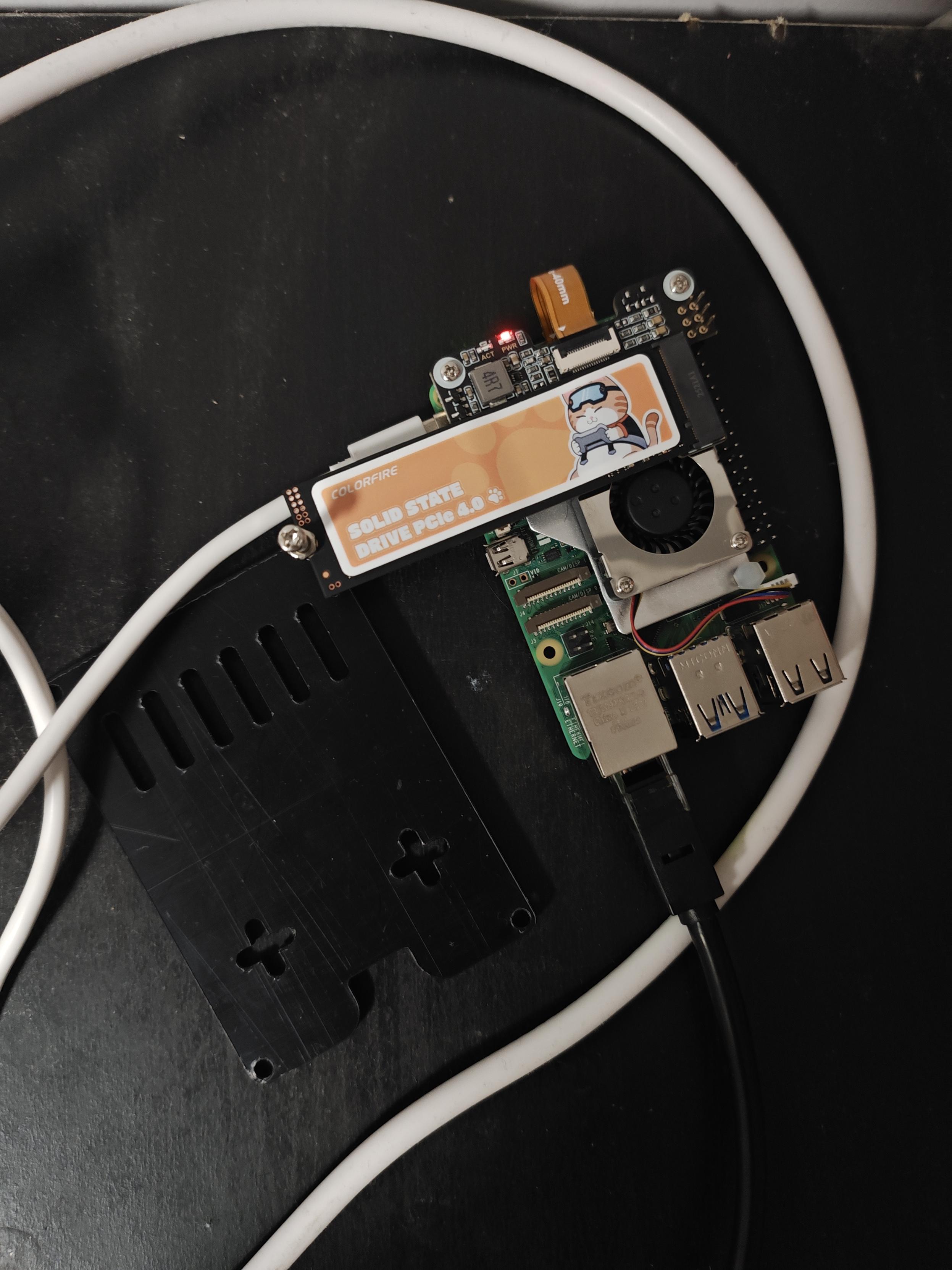 一张树莓派板子的照片